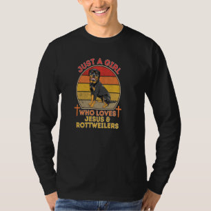 Camiseta Apenas Uma Menina Que Ama Jesus E Rottweilers