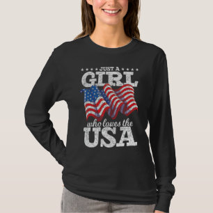 Camiseta Apenas Uma Menina Que Ama O 4º Bandeira Americano