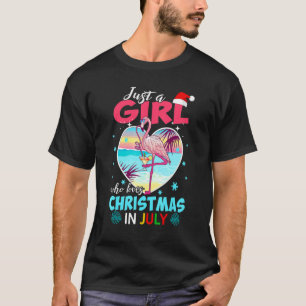 Camiseta Apenas Uma Menina Que Ama O Natal Em Julho Flaming