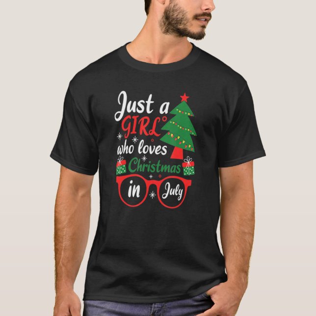 Camiseta Apenas Uma Menina Que Ama O Natal Em Julho S Summe (Frente)