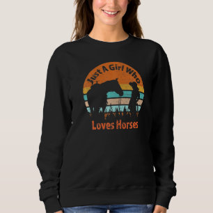 Camiseta Apenas Uma Menina Que Ama Seu Cavalo Retro Sunset