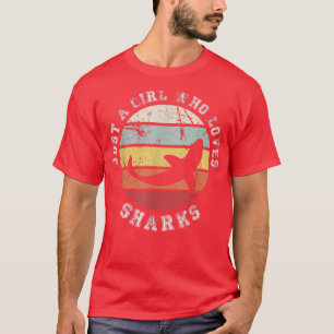 Camiseta Apenas Uma Menina Que Ama Tubarões475