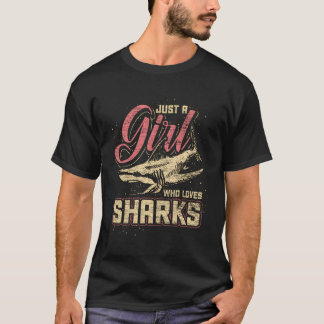 Camiseta Apenas Uma Menina Que Ama Tubarões No Natal
