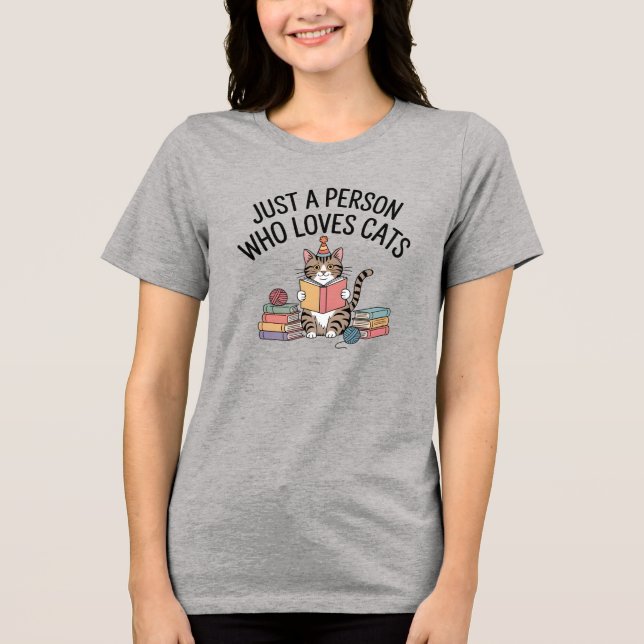Camiseta Apenas uma pessoa que ama gatos e livros (Frente)
