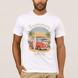 Camiseta Apenas Víblias de Verão - Cena de Van Beach Retro