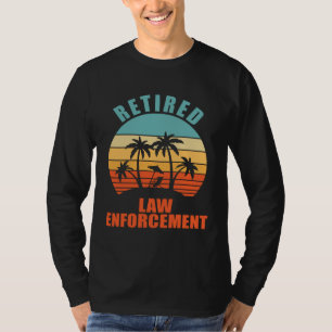 Camiseta Aplicação da Lei Aposentada Feliz Aposentadoria