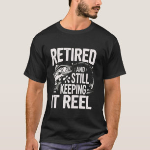 Camiseta Aposentado e Ainda Mantendo o Reel Humor de Pesca