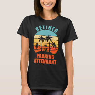 Camiseta Aposentado no Estacionamento Feliz
