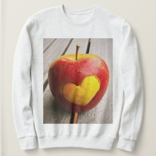 Camiseta "Apple Love" Foto Bela. Comprar Agora