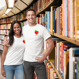 Camiseta Apple Teach Love inspira doação para a apreciação 
