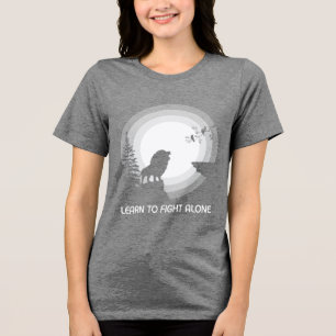 Camiseta Aprenda a Lutar Sozinho – Leão sob Luz do Luar