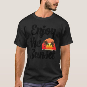 Camiseta Aproveite as Pôrs do sol Praia Mulheres Adoráveis