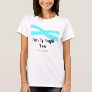 Camiseta Aqua azul céu pastel um casal quente adicionar nom