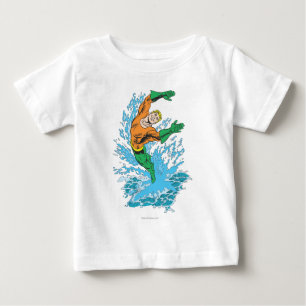 Camiseta Aquaman salta na onda