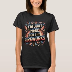 Camiseta Aqui para a festa patriótica de 4 de julho com fog