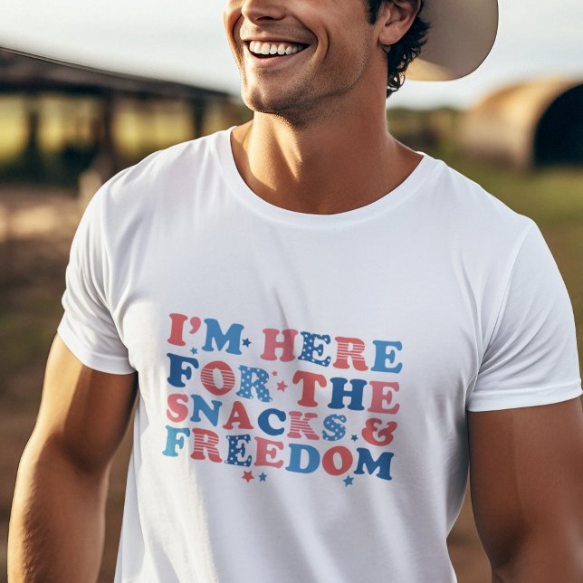 Camiseta Aqui para os aperitivos e a liberdade 4 de julho (Criador carregado)