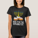 Camiseta Aqui Por Sufganiyot Hanukkah Chanukah Pajama<br><div class="desc">Aqui Por Sufganiyot Hanukkah Chanukah Pajama</div>