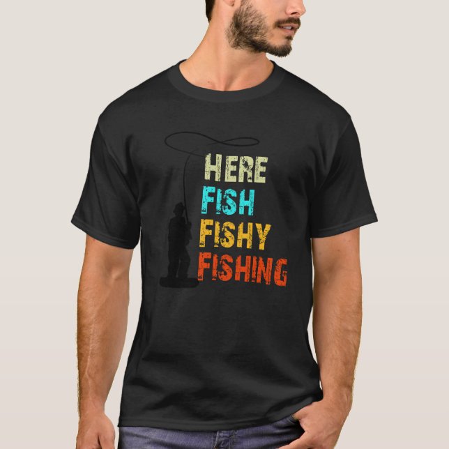 Camiseta Aqui Presentes De Pesca Pescadores (Frente)