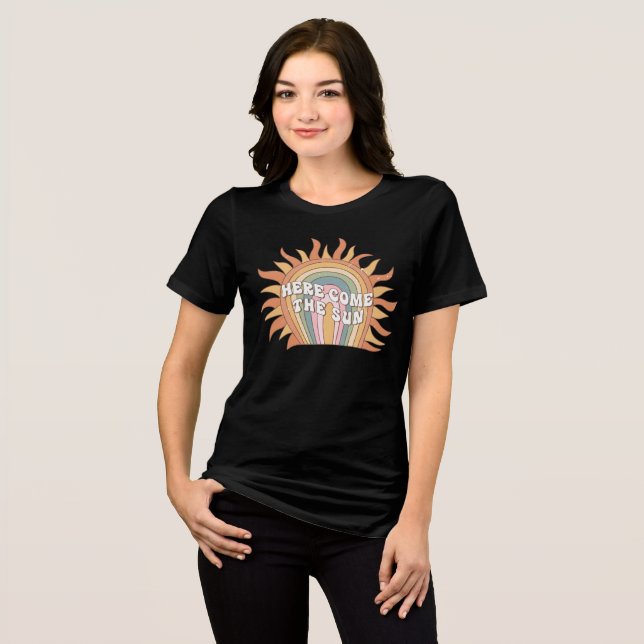 Camiseta Aqui vem o Sol (Frente Completa)