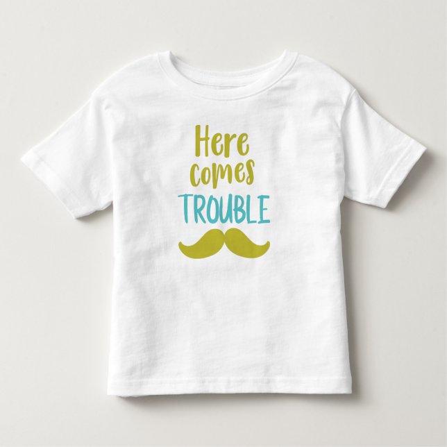 Camiseta Aqui Vem Problema, bigode, bigode (Frente)