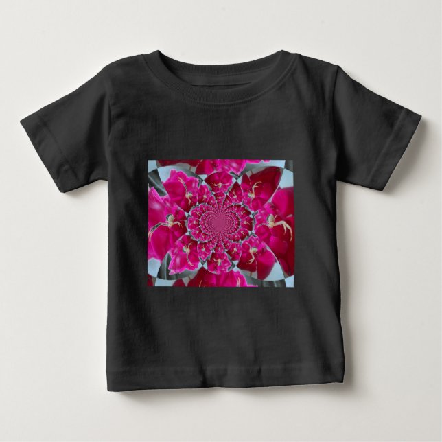 Camiseta Aranha branca numa Rosa vermelha bonita (Frente)