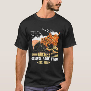 Camiseta Arches National Park Hiking Utah Vacation