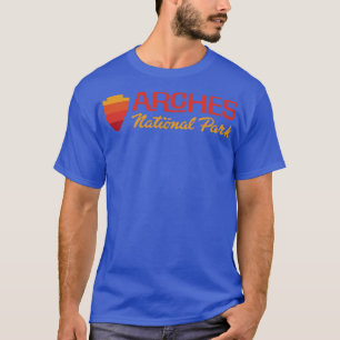 Camiseta Arches National Park Retro Arrohead Palavra Vermel
