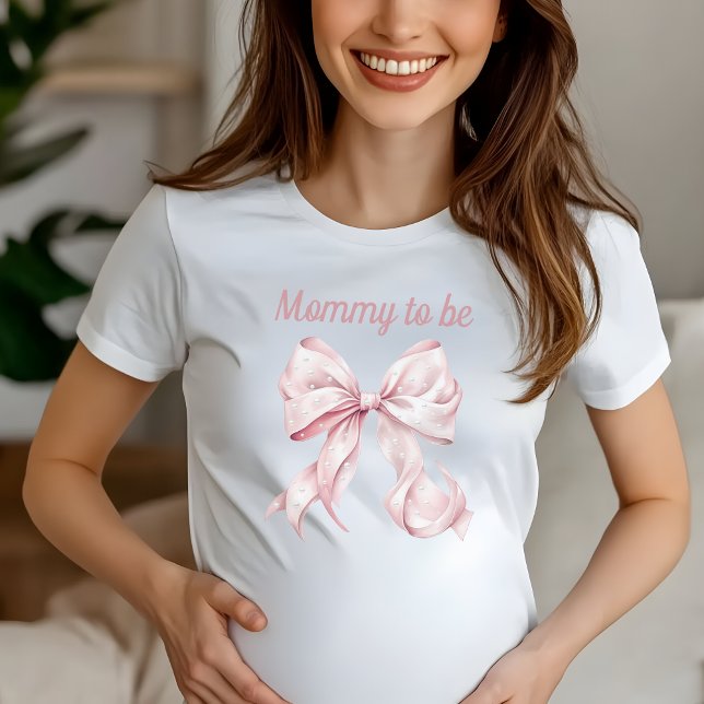 Camiseta Arco cor-de-rosa e Mamães de pérolas (Mommy to be Coquette Pink Bow Tshirt)