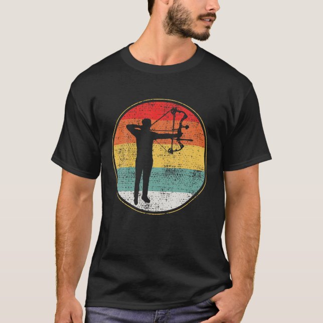 Camiseta Arco de Archery com Presente Retroativo (Frente)