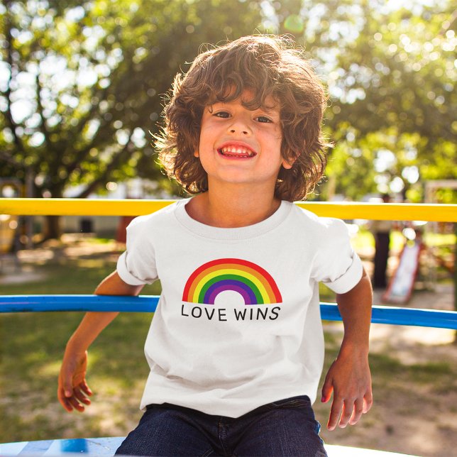 Camiseta Arco-íris de Amor Vence Crianças Branco (Criador carregado)