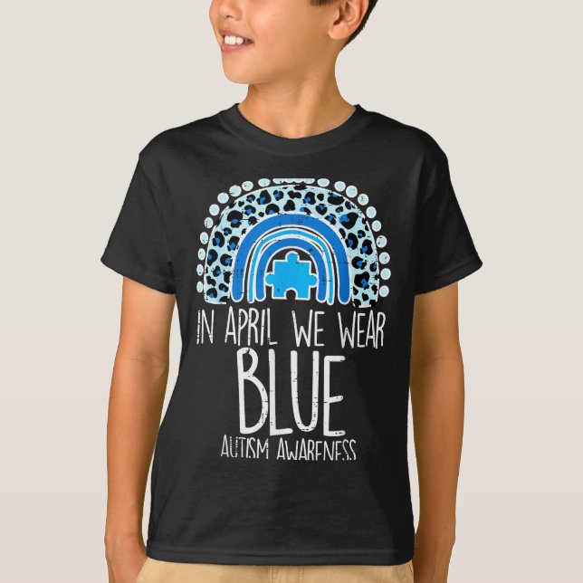 Camiseta Arco-íris de leopardo Abril Nós Usamos Azul Consci (Frente)