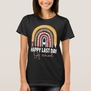 Camiseta Arco-Íris Feliz Dia Passado Ensino Ensinando Adoro