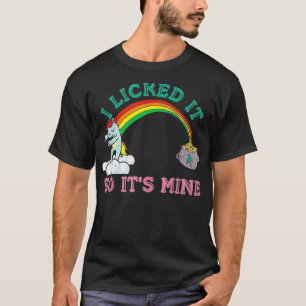 Camiseta Arco-íris LGBTQ Unicórnio Lambeu É Meu Gay St Patr