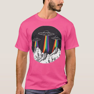 Camiseta Arco-Íris Montagens Aliens Espaco