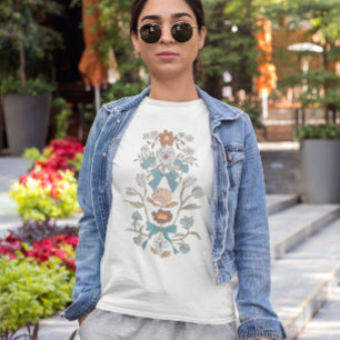 Camiseta Arcos e flores azuis