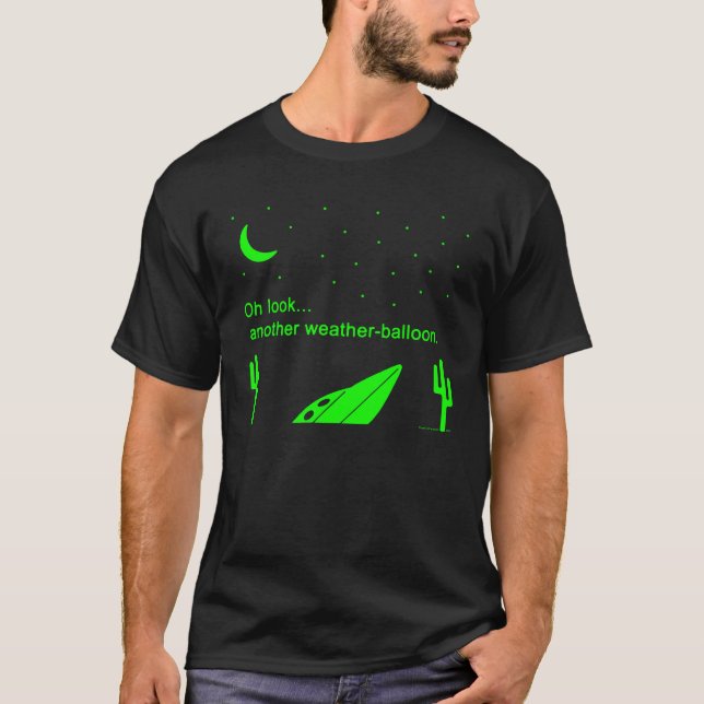 Camiseta Área 51 do balão de tempo do UFO (Frente)