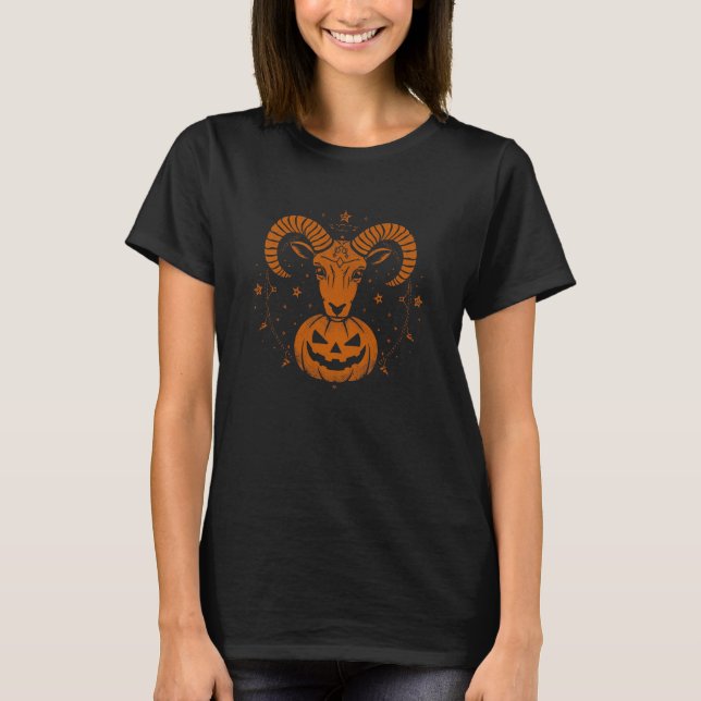 Camiseta Aries Zodiac Ram com o Halloween Pumpkin Spooky (Frente)