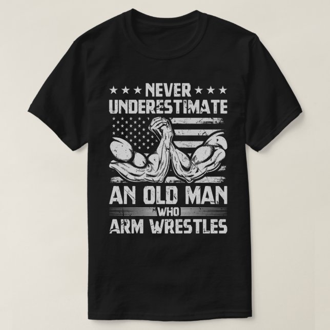 Camiseta Arm Wrestler Old Man USA Flag Luta (Frente do Design)
