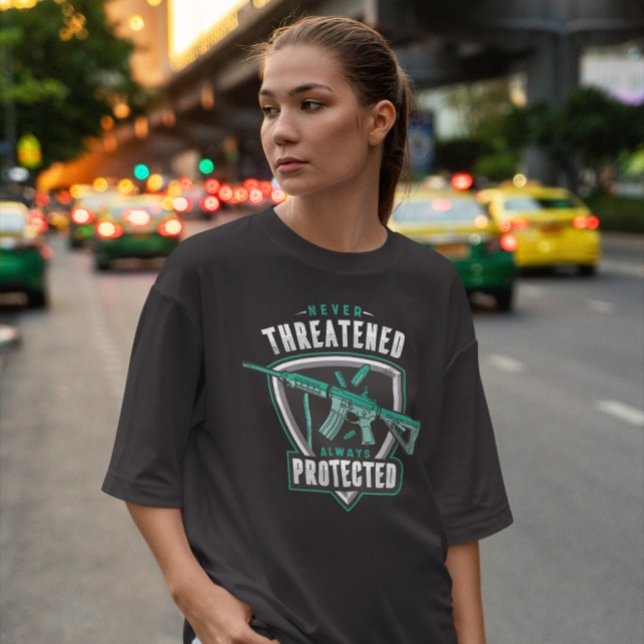 Camiseta Arma Nunca Ameaçada (Criador carregado)