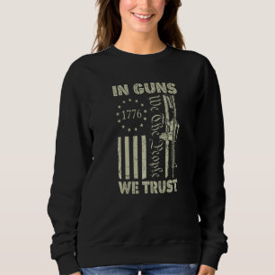 Camiseta Armadilha Americana De Bandeiras Confiamos Em Nós,