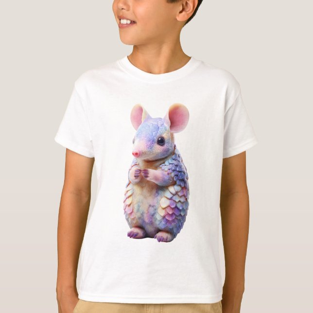 Camiseta Armadillo Mouse Escamado Arco-íris Pastel Infantil (Frente)