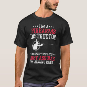 Camiseta Armário de Instrutor de Armas de Fogo Arremessando