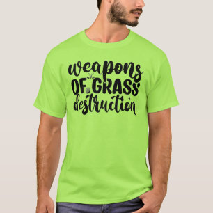 Camiseta Armas de destruição de erva; tipografia do golfe