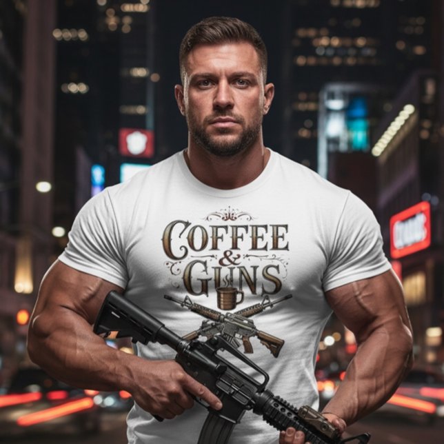Camiseta Armas e Café (Criador carregado)