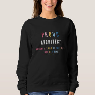 Camiseta Arquiteto Orgulhoso colocando um sorriso nos rosto