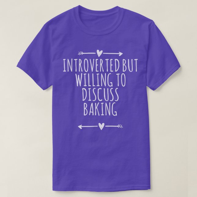 Camiseta Arrows Heart Cute Introverted But Willing To Discu (Frente do Design)