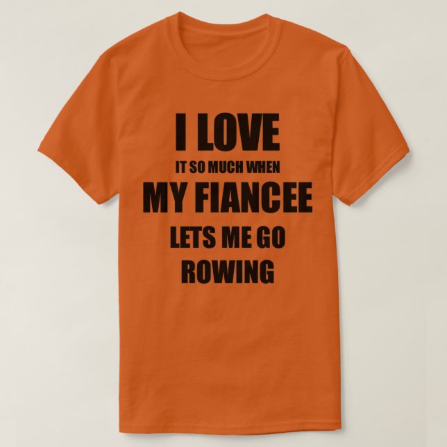 Camiseta Arrumando Ideia Engraçada De Presente Para Fidelid (Frente do Design)