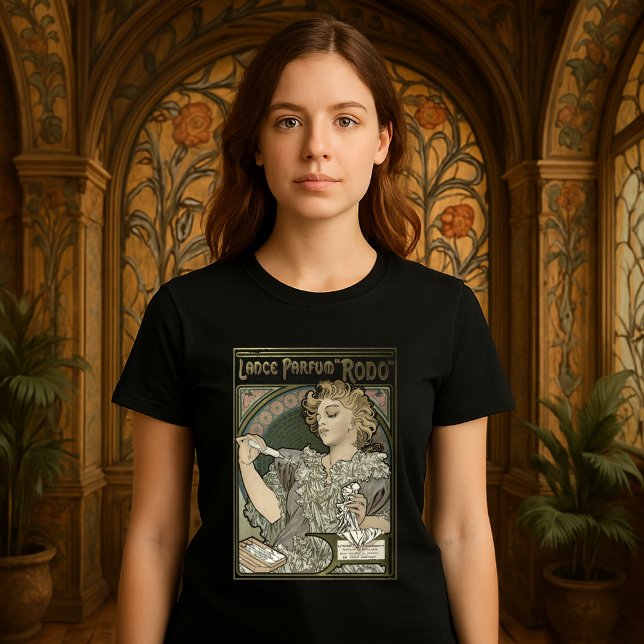 Camiseta Art Nouveau Perfume Ad by Alphonse Mucha (Criador carregado)