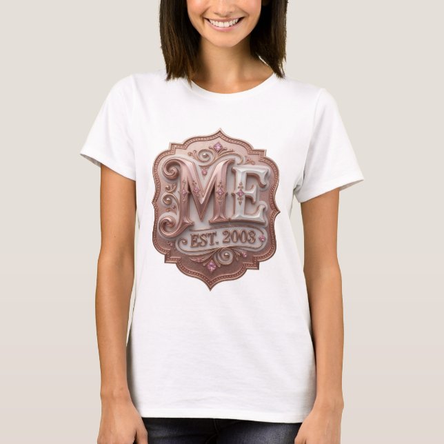 Camiseta Arte Abstrata Ouro Dinâmico Design Moderno (Frente)