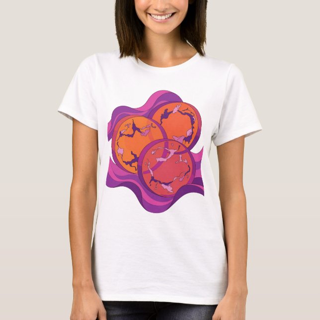 Camiseta Arte abstrata roxa com design ousado (Frente)